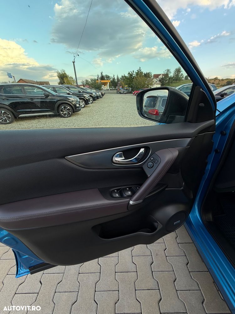 Nissan Qashqai 1.5 DCI DCT TEKNA+ - 11