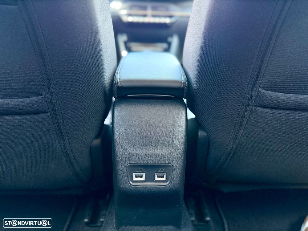 Peugeot 2008 PureTech 130 EAT8 Allure - 12