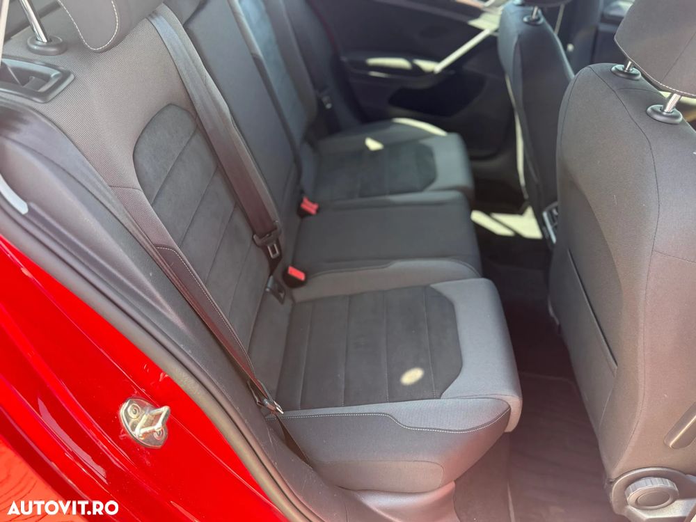 Volkswagen Golf 1.6 TDI DSG Comfortline - 17