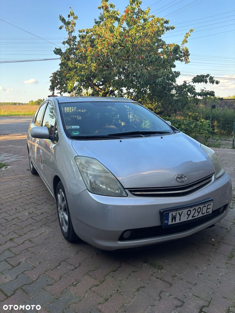 Toyota Prius 1.5 VVT-i Sol (nav) - 1