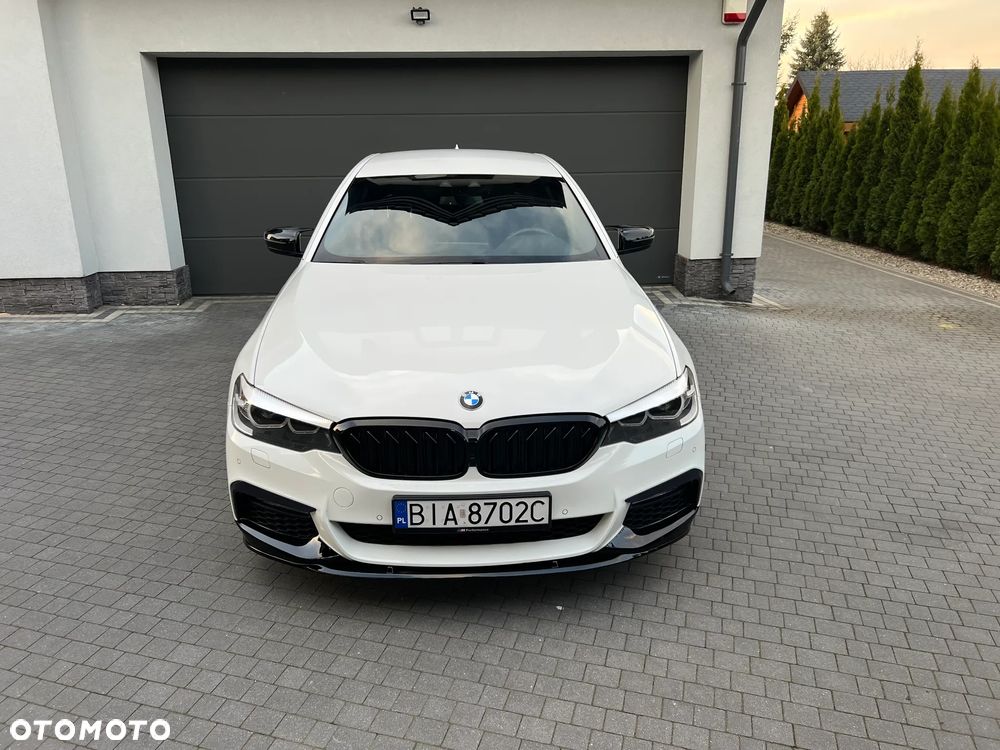 BMW Seria 5 530i xDrive M Sport sport - 2