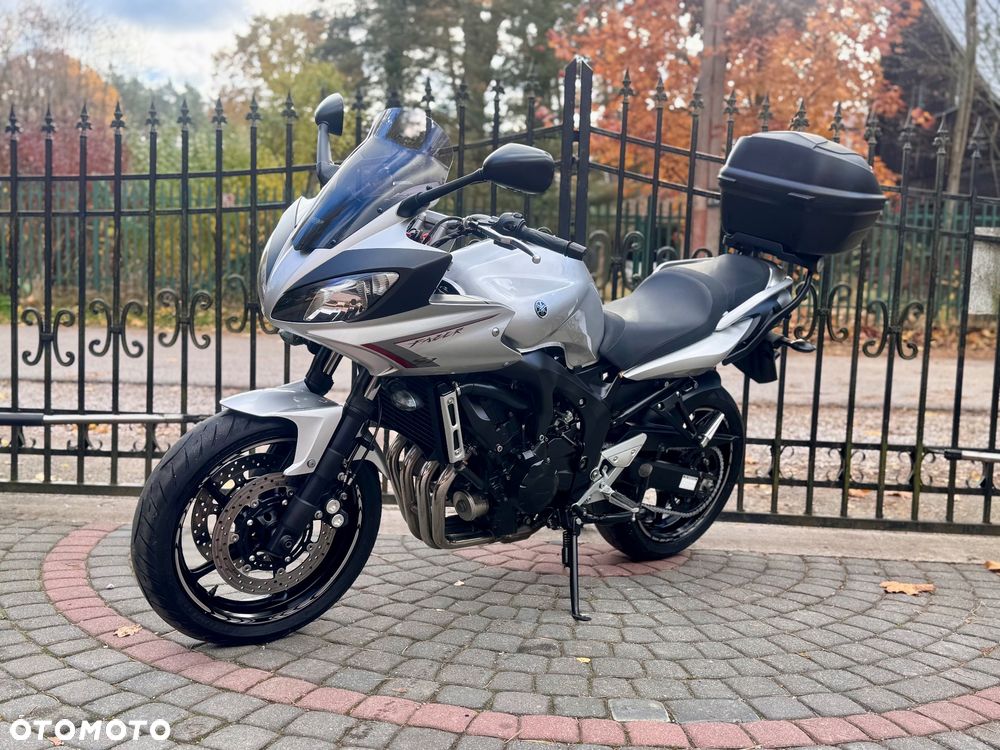 Yamaha FZ6 - 5