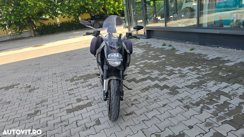 Ducati Diavel - 5