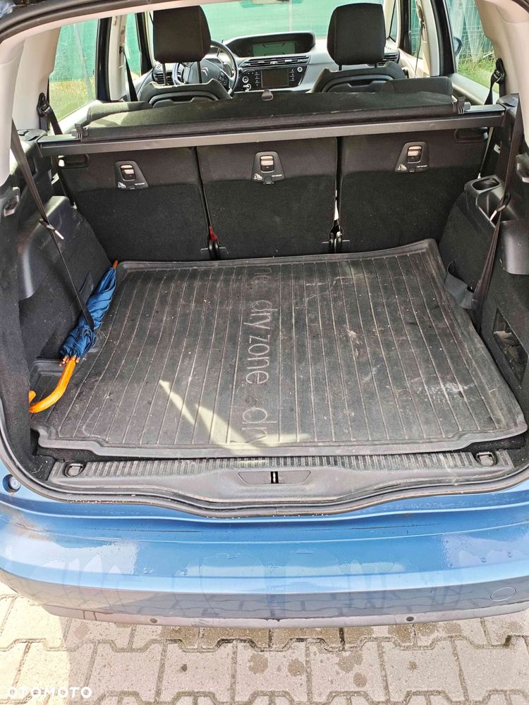 Citroën C4 Picasso - 11