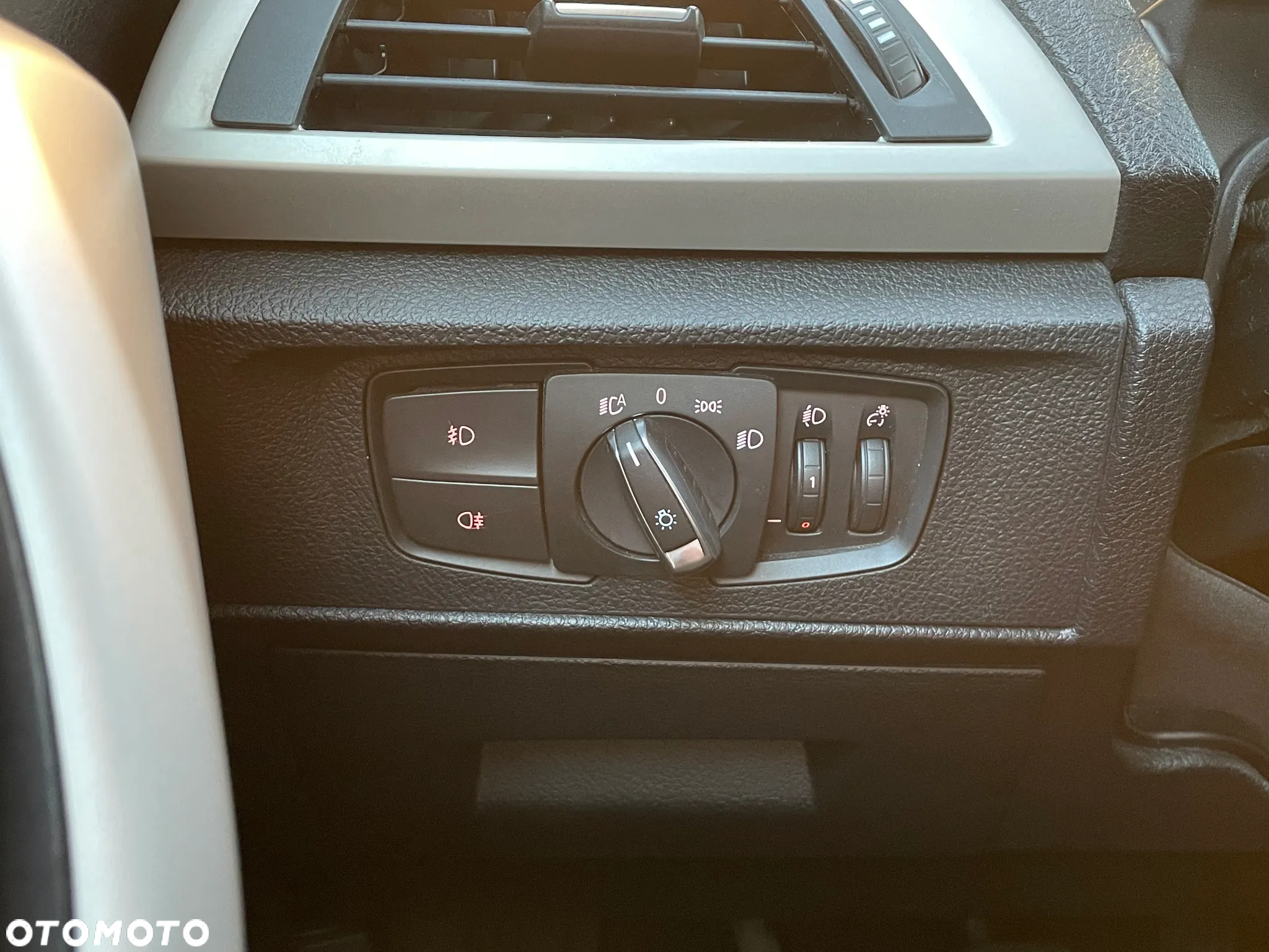 BMW Seria 1 118d - 14