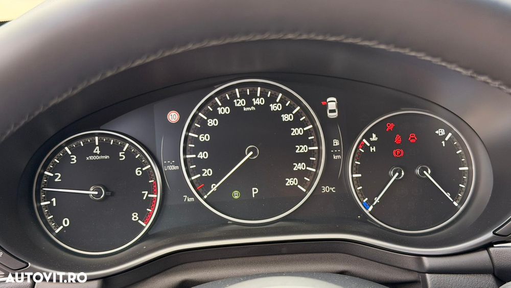 Mazda 3 e-Skyactiv G140 AT MHEV Center-Line - 15