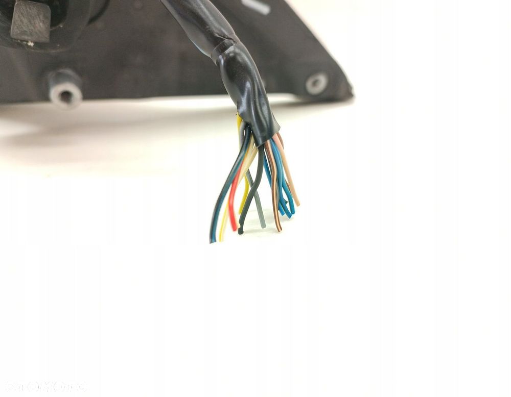 LUSTERKO LEWE AUDI S4 A4 B8 16 PIN ASYSTENT - 5