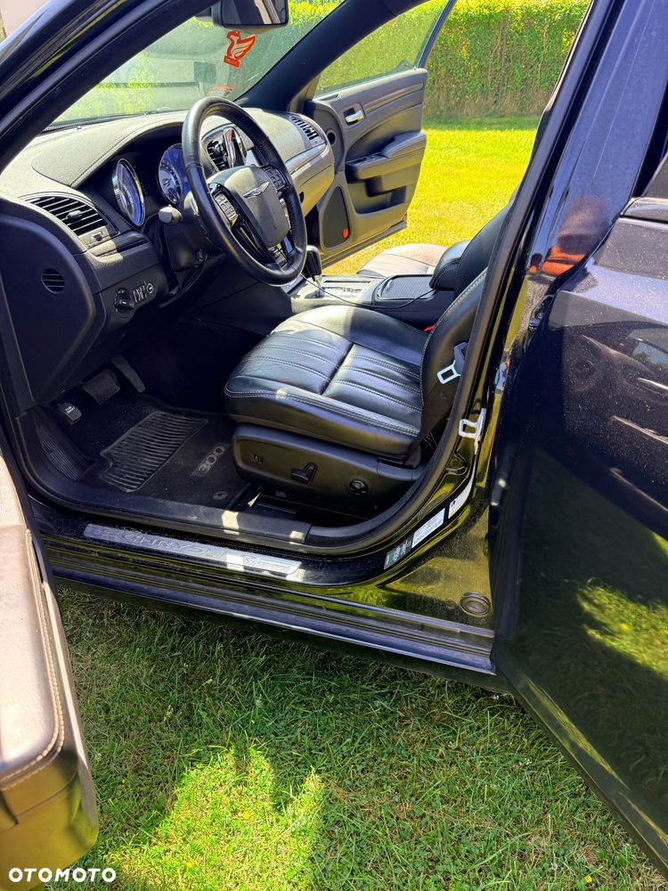 Chrysler 300 - 5