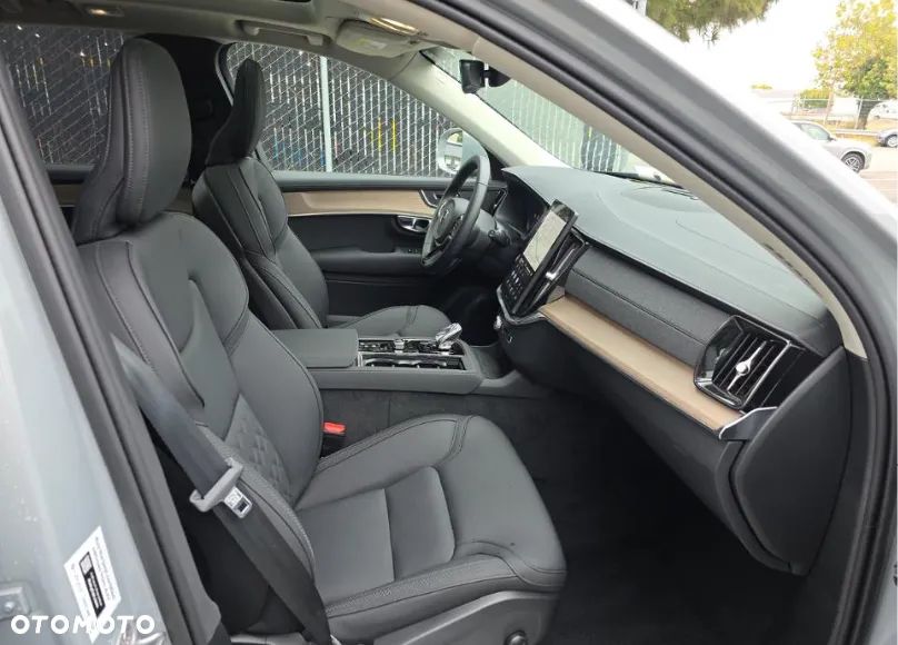 Volvo XC 90 - 10