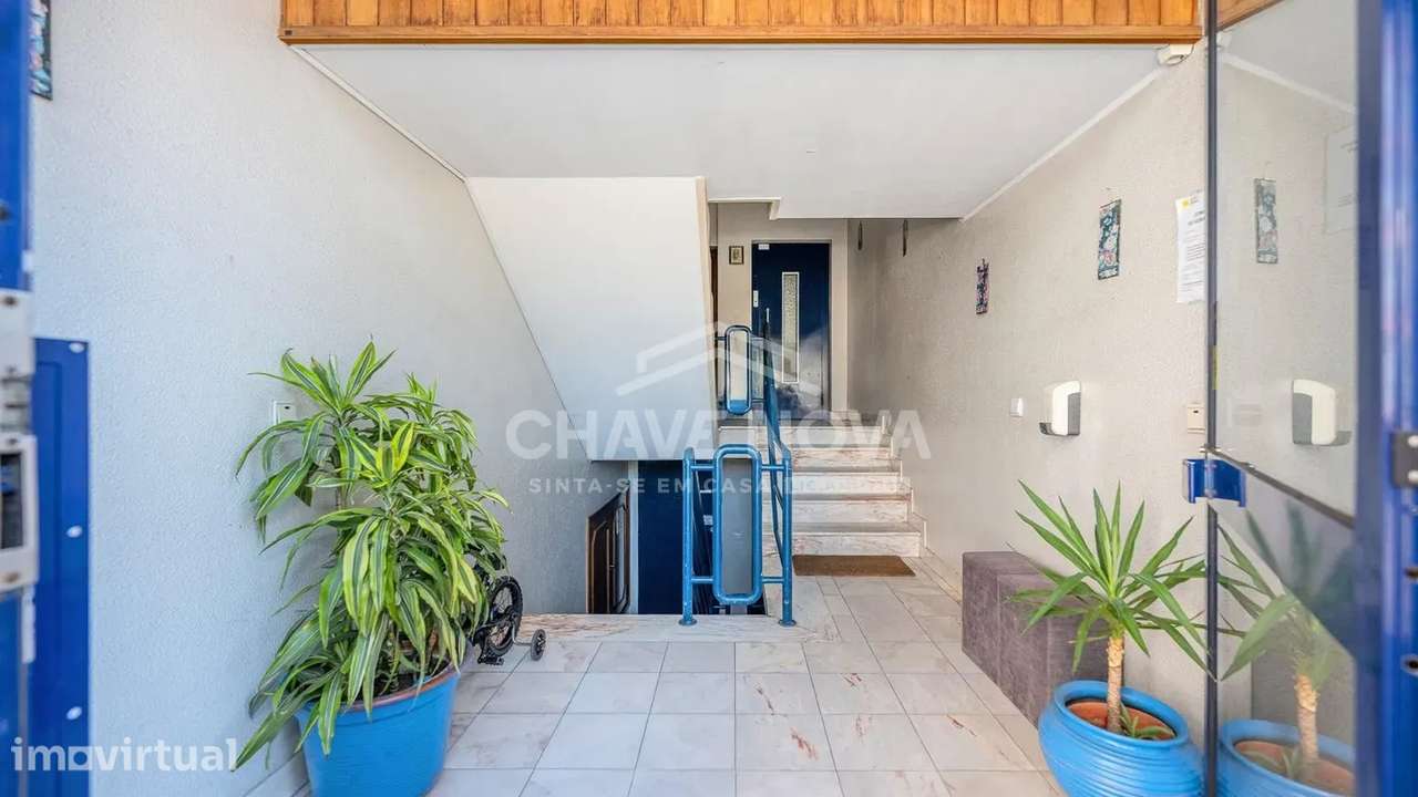 T2 c/ Lugar de Garagem em Oliveira do Douro - Grande imagem: 5/36