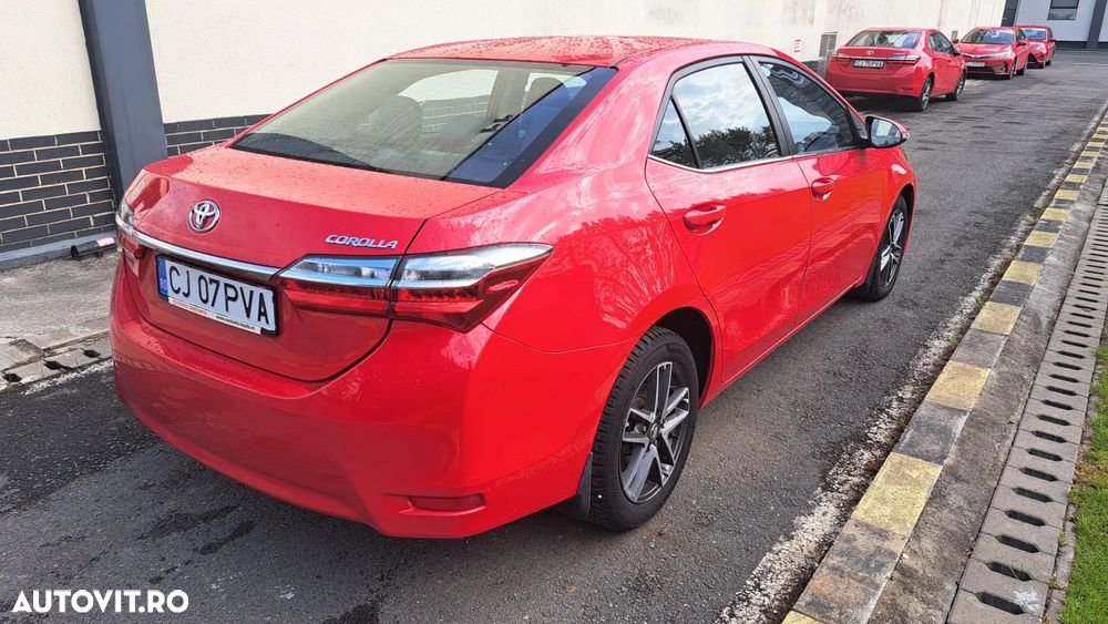 Toyota Corolla 1.4 D-4D Sol - 6