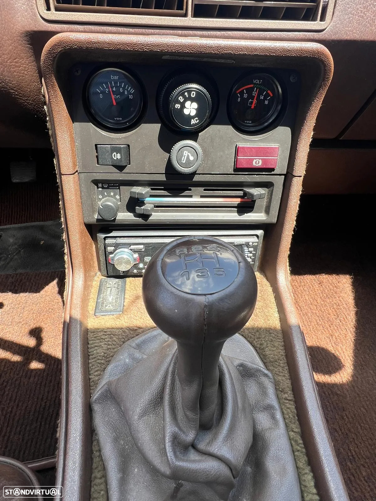 Porsche 924 - 9