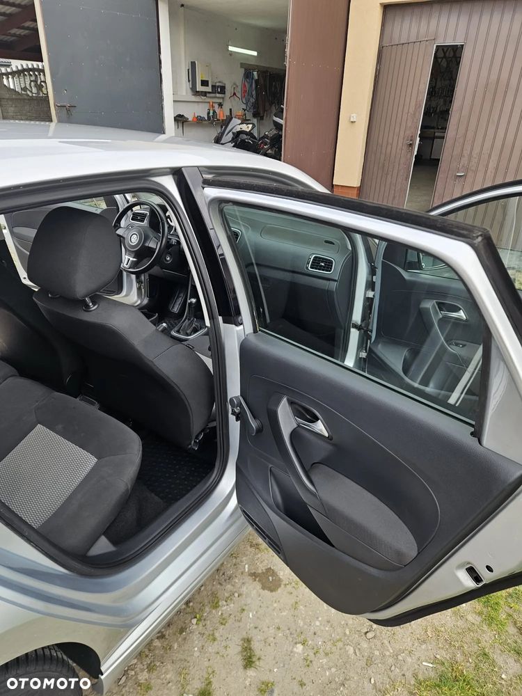 Volkswagen Polo - 19