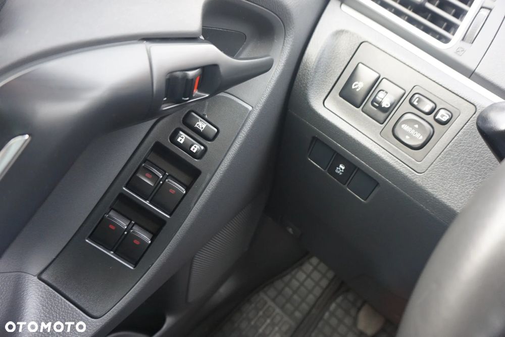 Toyota Verso 1.6 D-4D 5-Sitzer Start/Stop Executive - 17