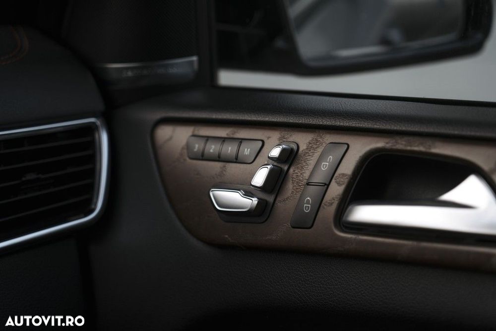 Mercedes-Benz GLE 350 d 4MATIC - 32