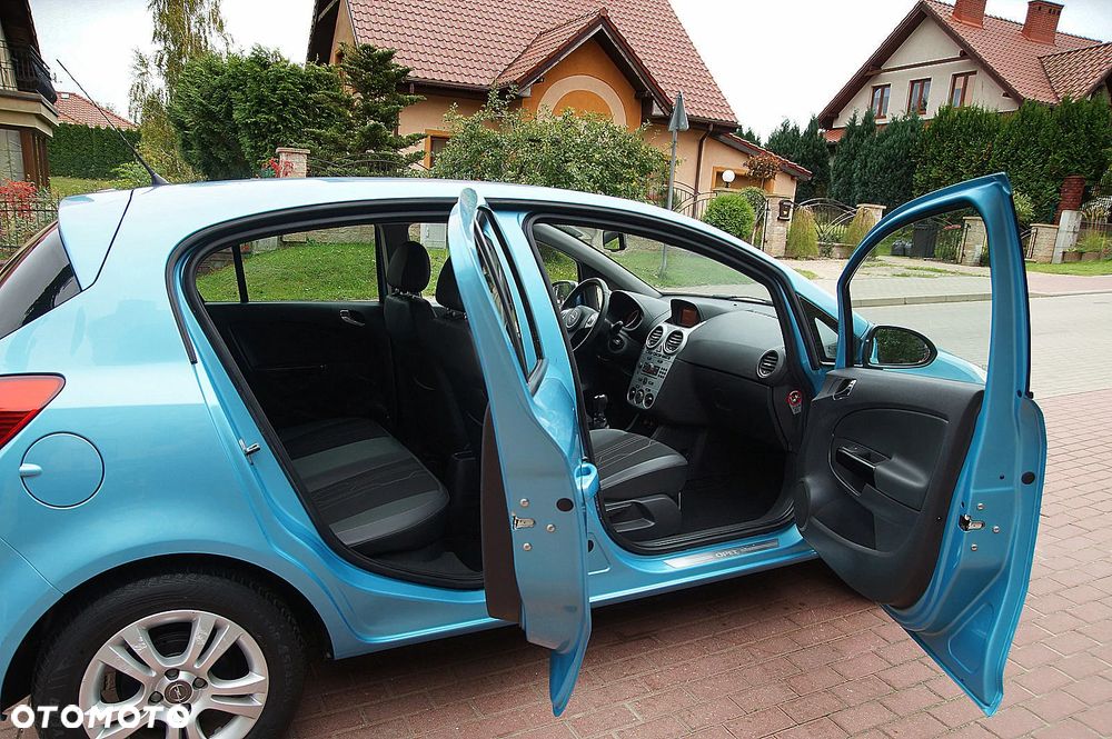 Opel Corsa - 17