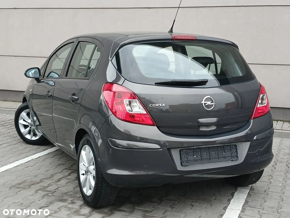 Opel Corsa 1.4 16V Color Elegance - 2