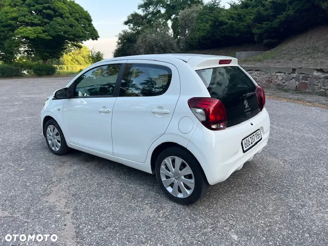 Peugeot 108 - 8