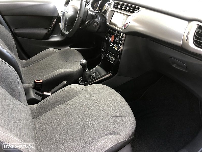 Citroën C3 1.2 PureTech Seduction - 18