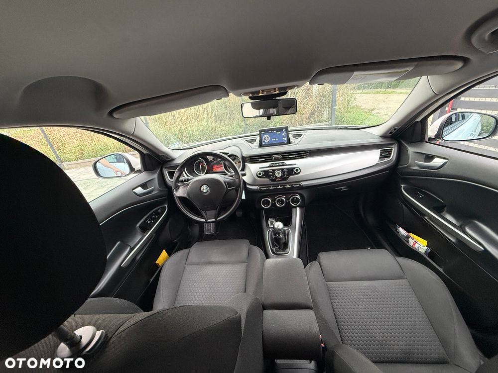Alfa Romeo Giulietta 1.4 TB 16V Business - 10