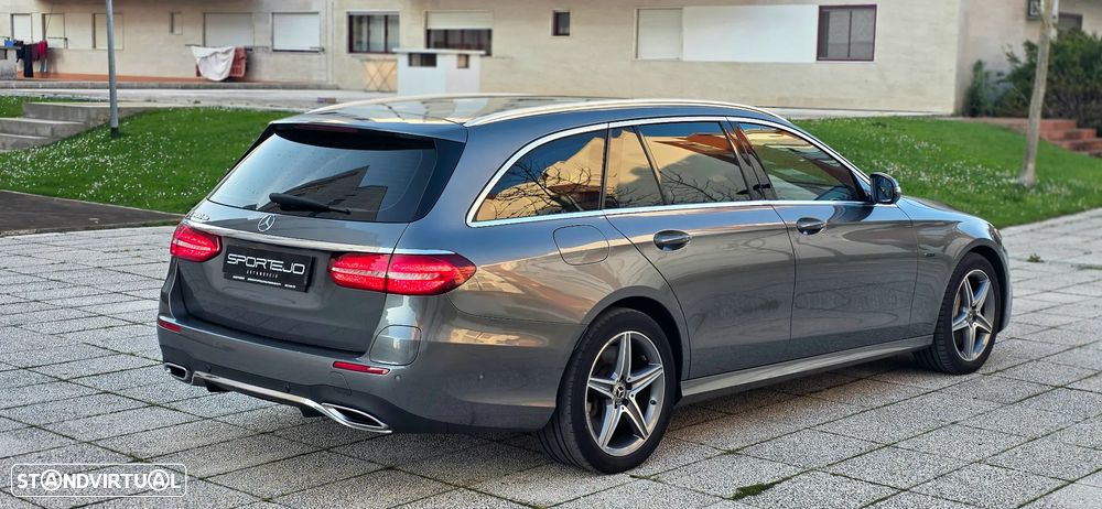 Mercedes-Benz E 300 de 9G-TRONIC AMG Line - 5