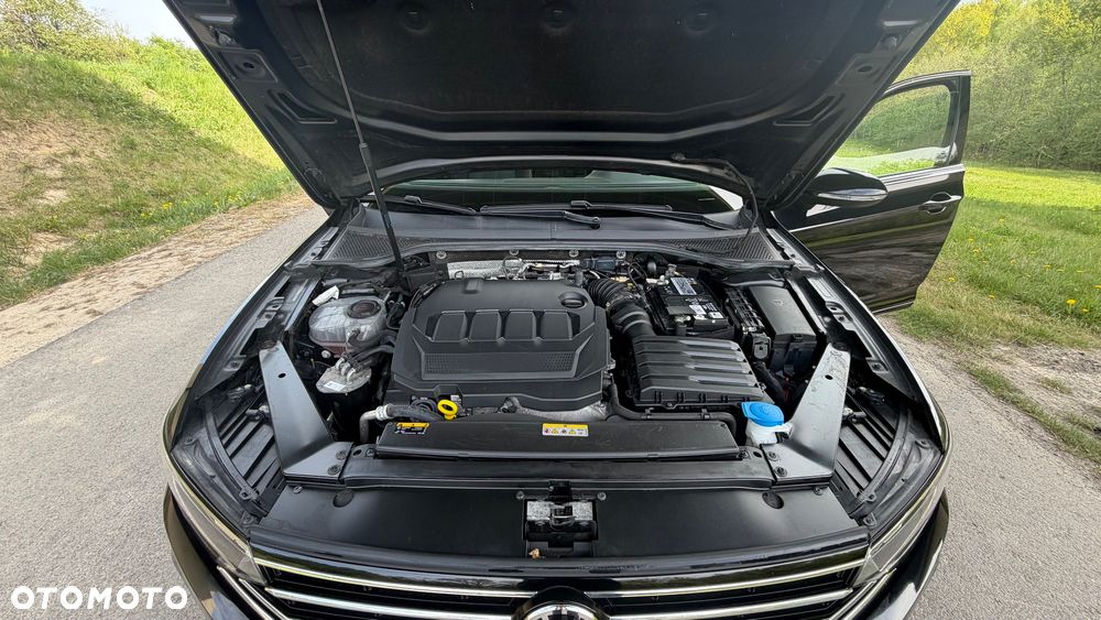 Volkswagen Passat 2.0 TDI SCR DSG - 31