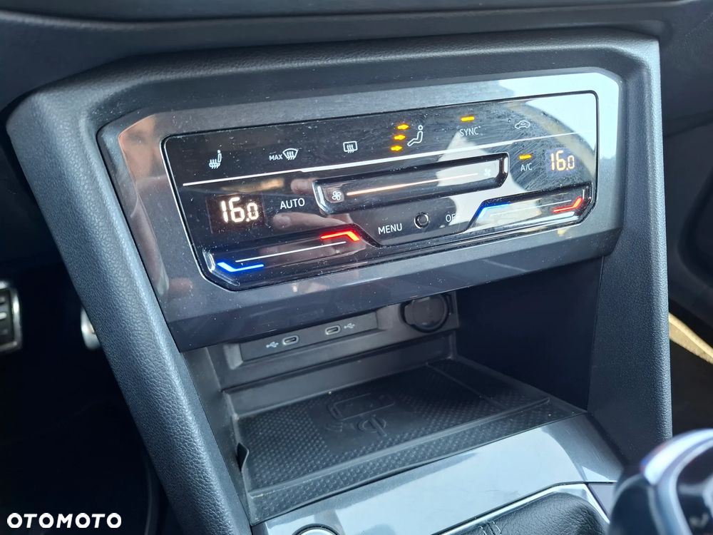 Volkswagen Tiguan 1.5 TSI EVO R-Line DSG - 17
