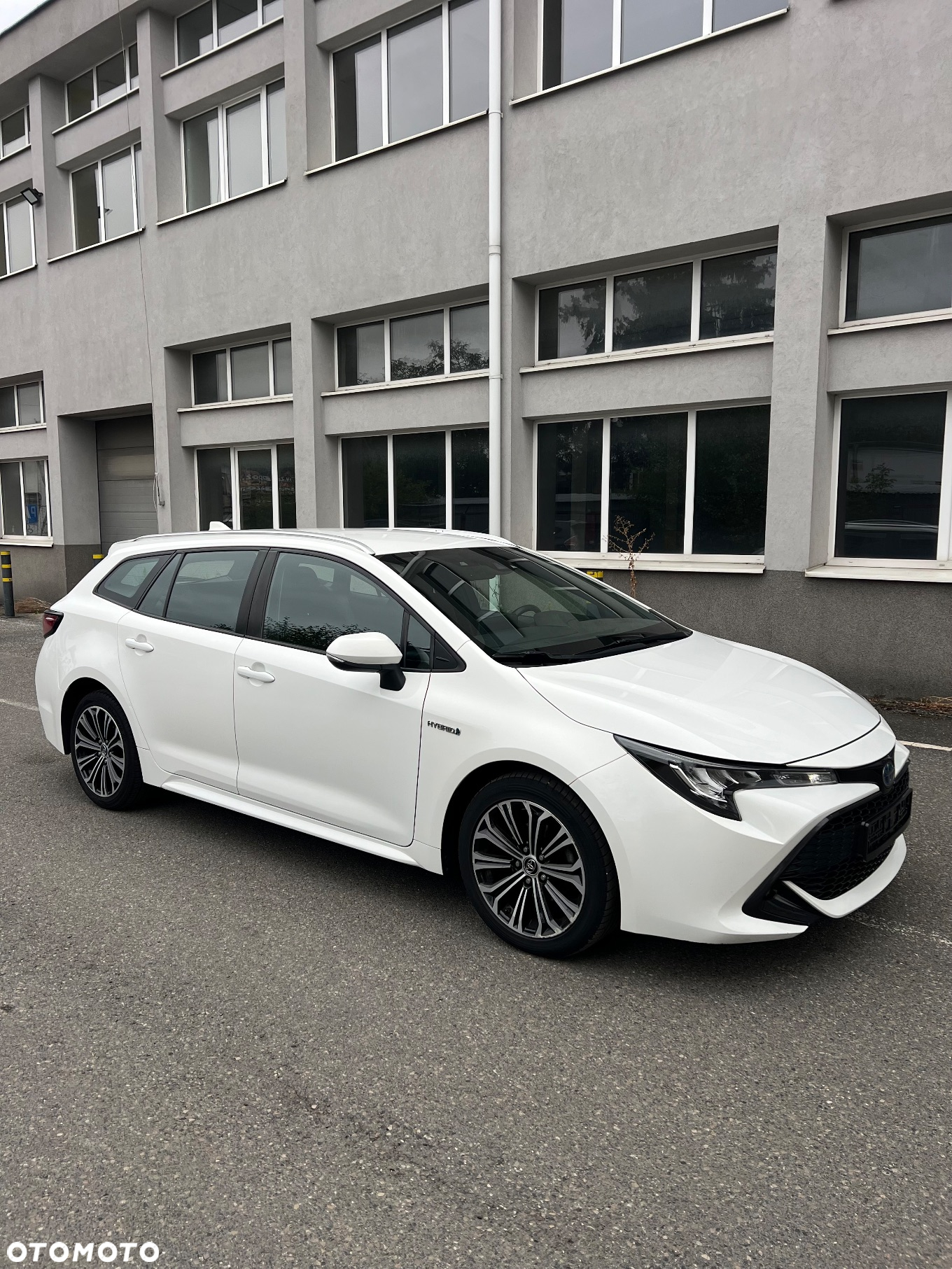 Toyota Corolla 1.8 Hybrid - 4
