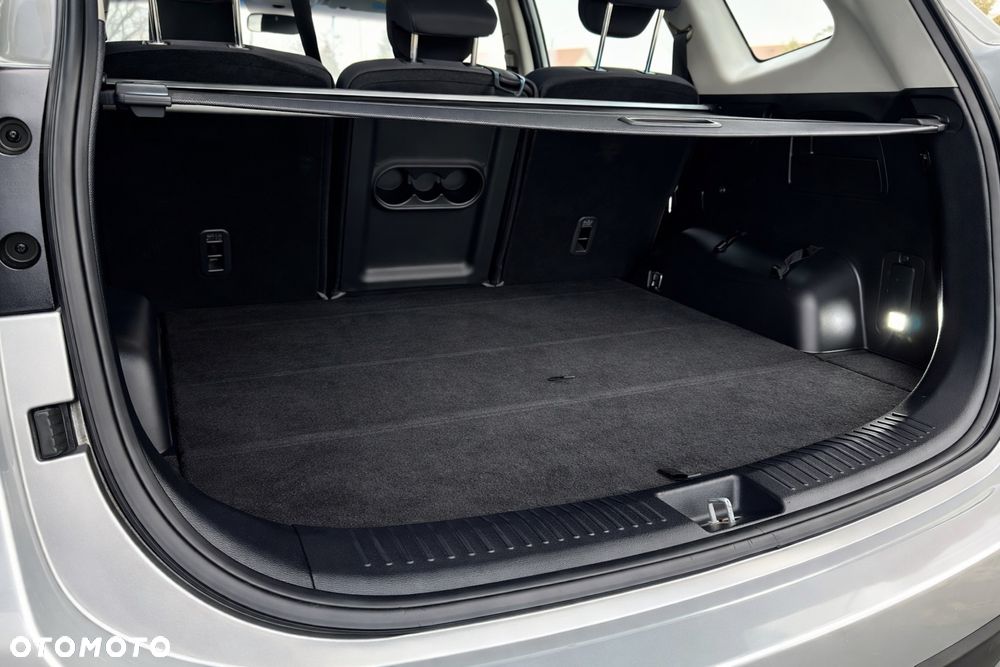 Kia Carens 1.7 CRDi 136 Dream Team Edition - 21