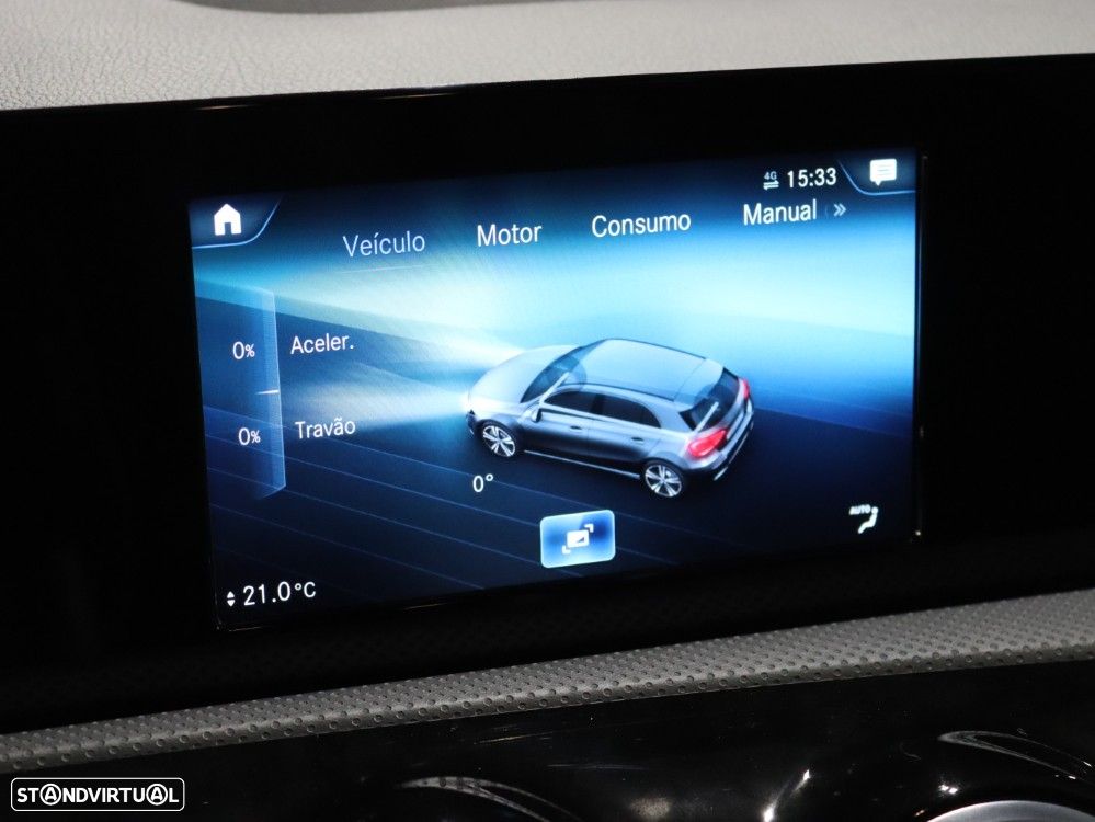 Mercedes-Benz A 180 d AMG Line - 31