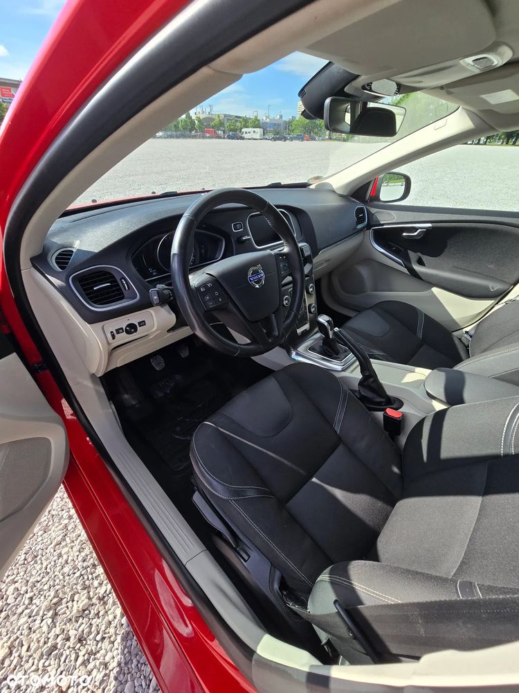 Volvo V40 T2 Drive-E Momentum - 7