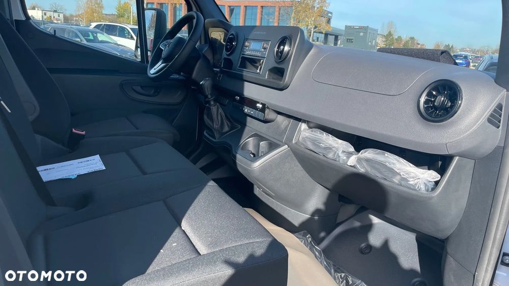 Mercedes-Benz Sprinter 317 CDI - 7