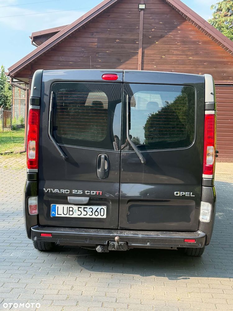 Opel Vivaro - 22