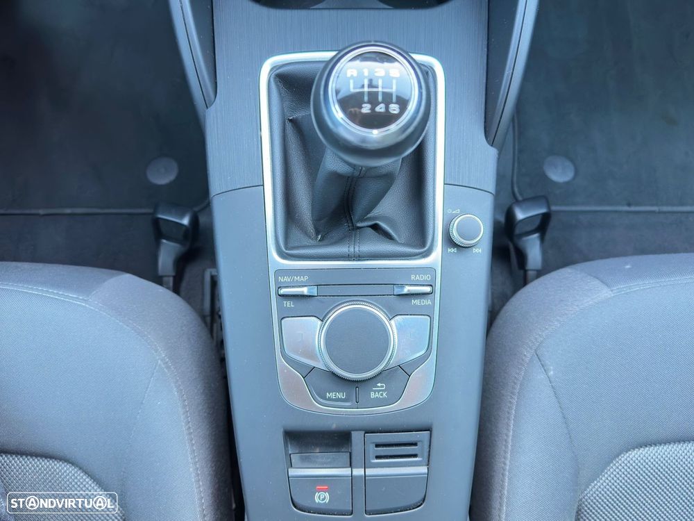 Audi A3 Sportback 30 TDI - 15