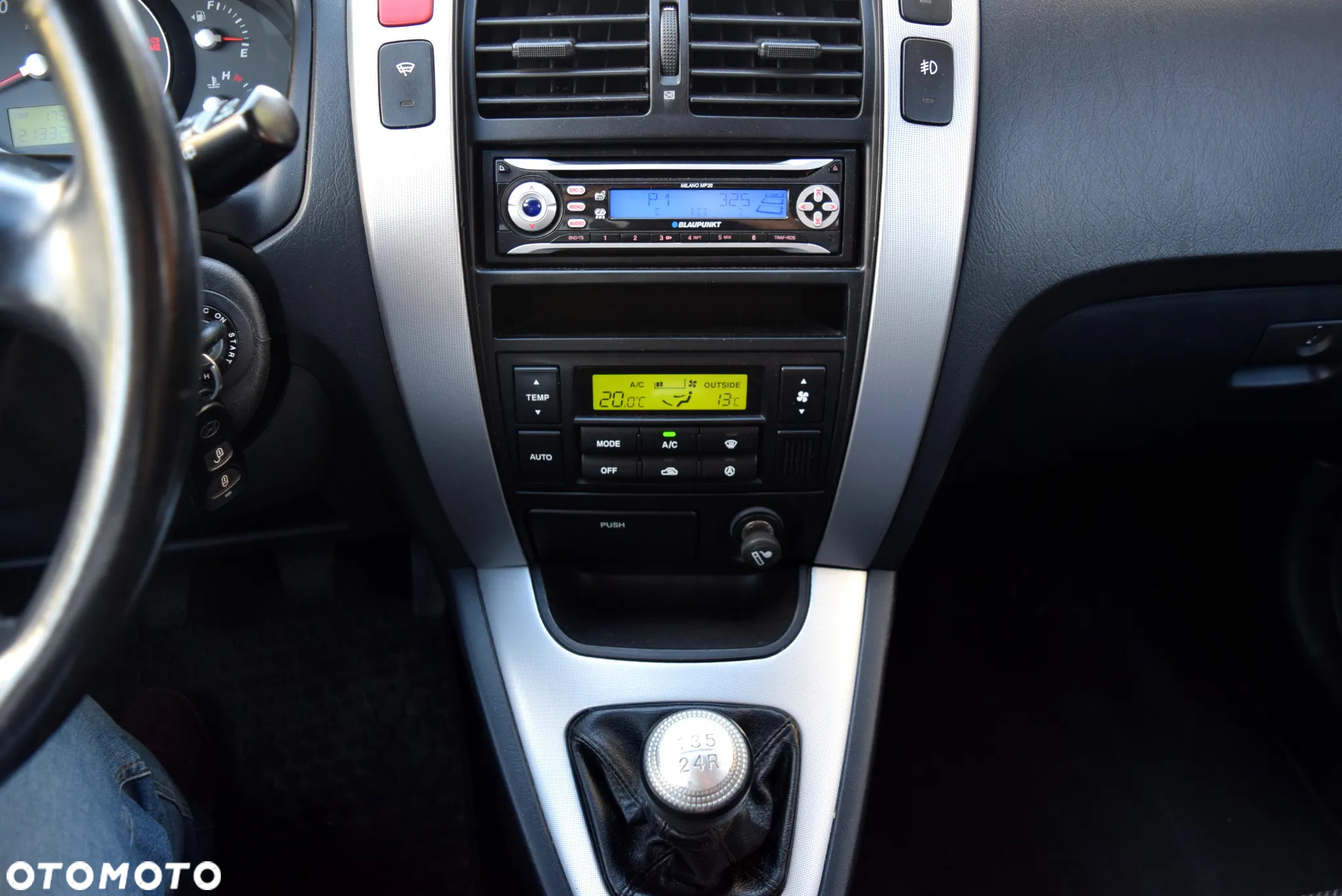 Hyundai Tucson 2.0 Comfort 2WD - 20