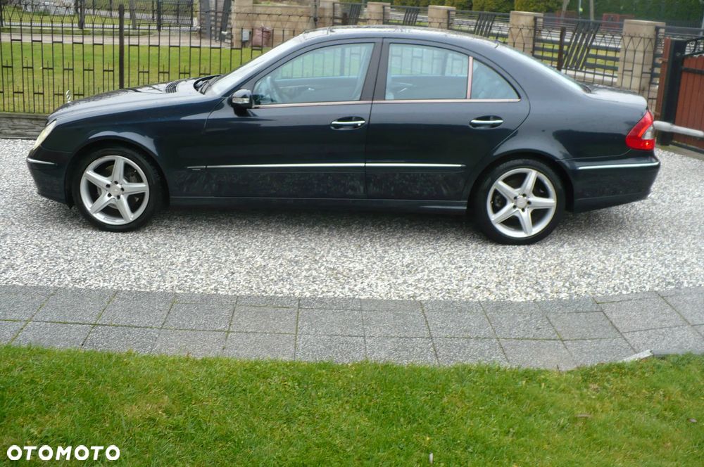 Mercedes-Benz Klasa E 500 Avantgarde - 5