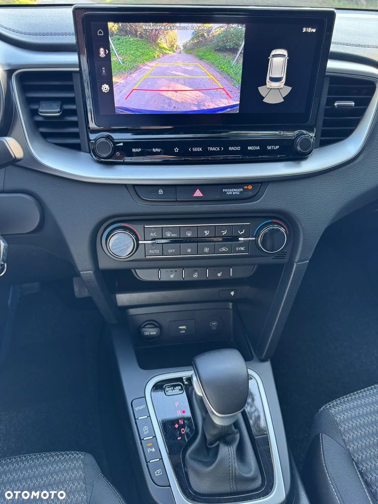 Kia Ceed - 14