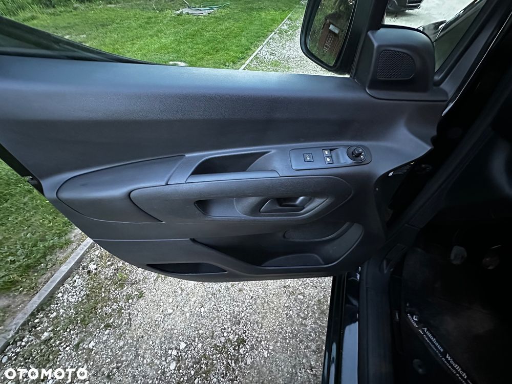 Opel Combo - 22