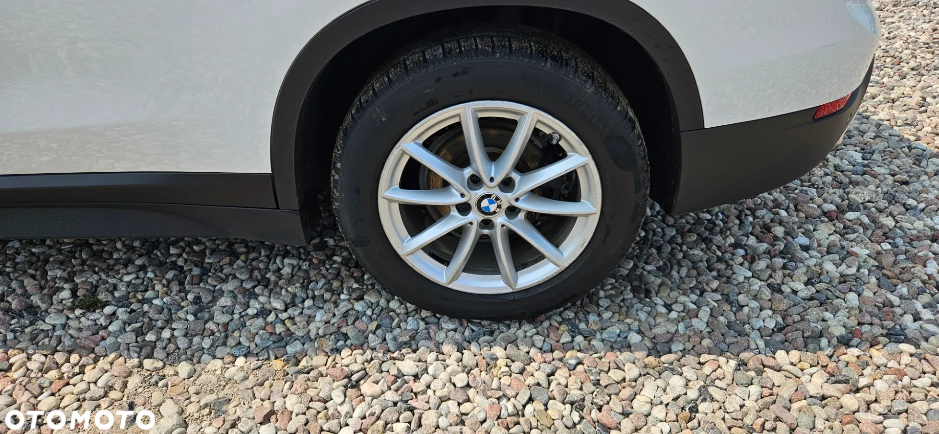 BMW X1 sDrive18i - 13