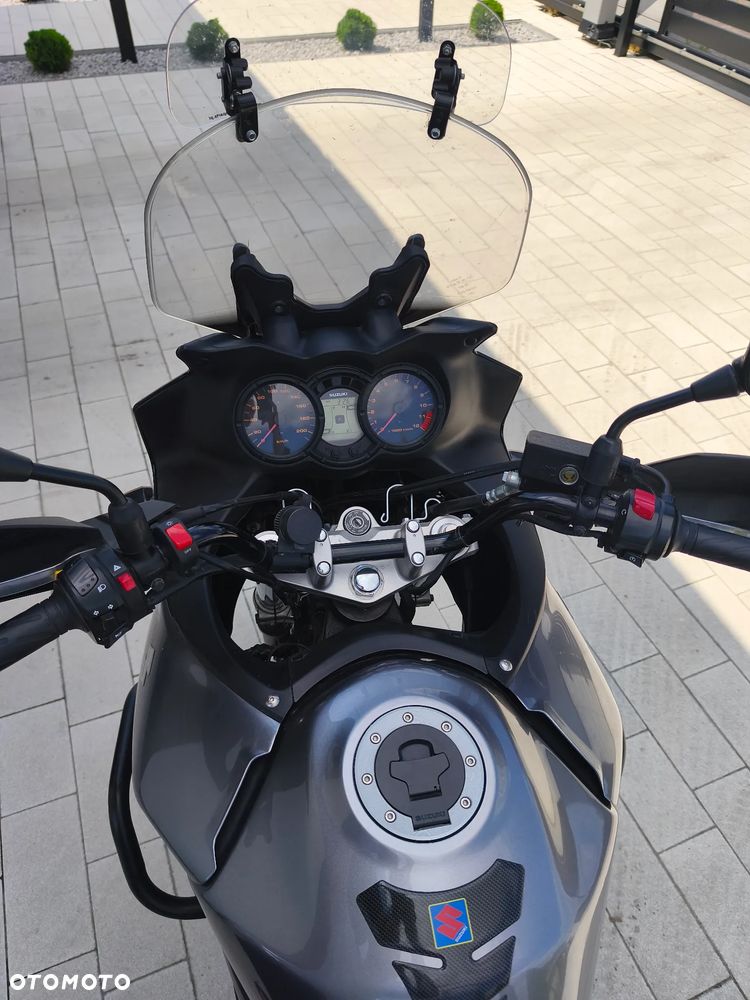 Suzuki DL - 4