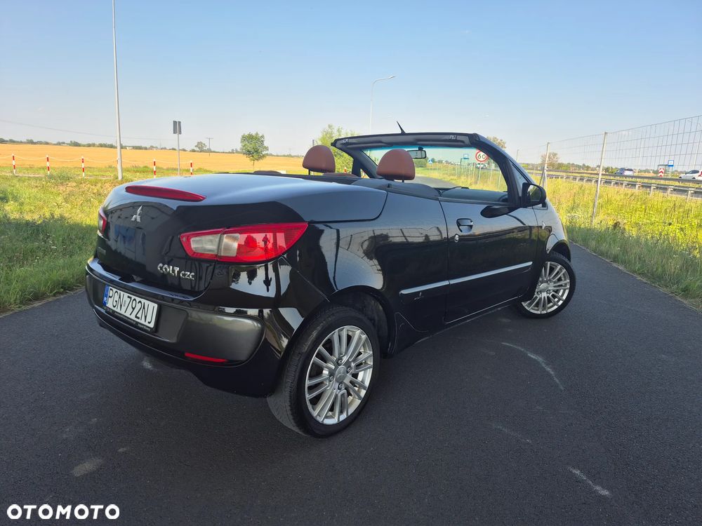Mitsubishi Colt 1.5 Invite - 8