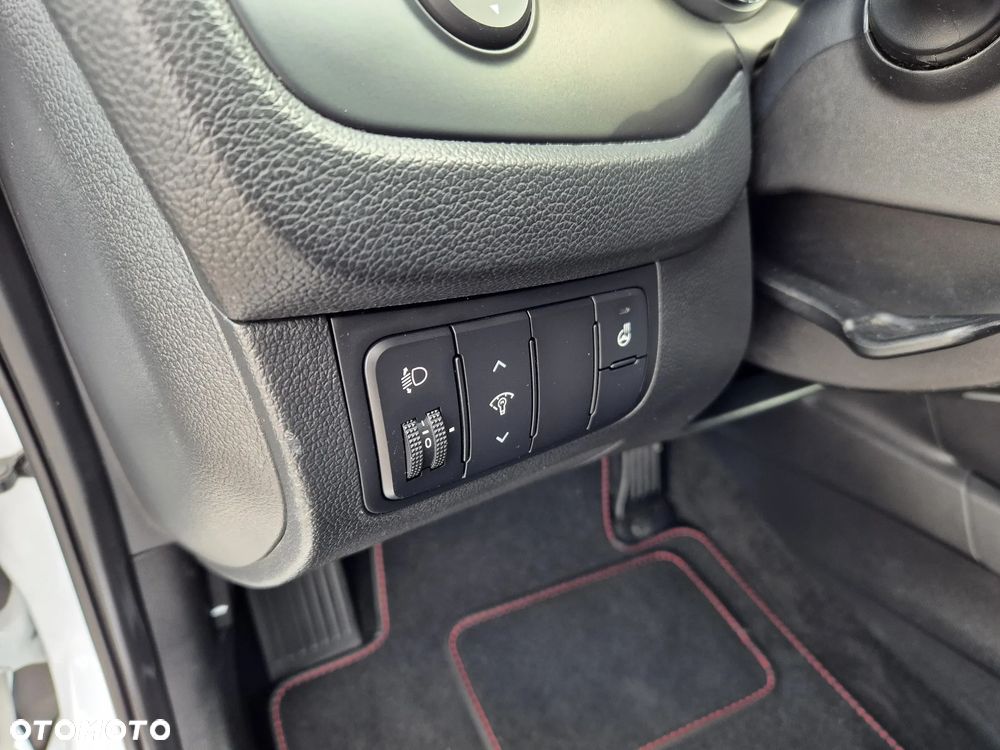 Kia Ceed 1.6 GDI Fifa World Cup Edition - 20