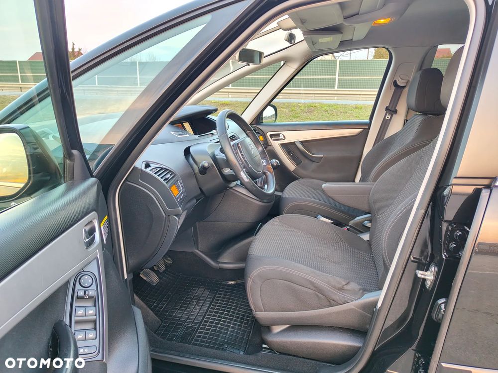Citroën C4 Picasso 1.6 HDi FAP Exclusive - 10