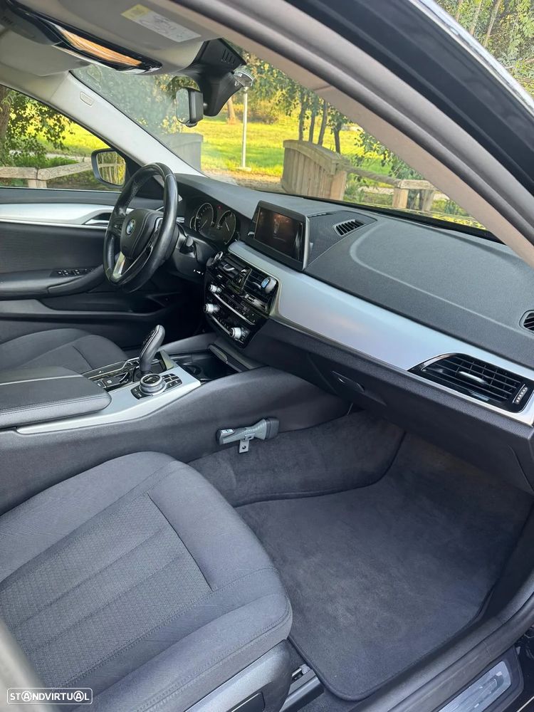 BMW 520 d Auto - 17