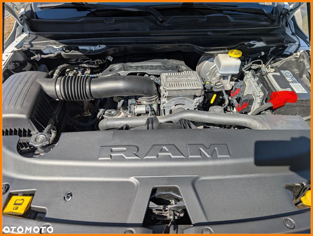 RAM 1500 Crew Cab Laramie - 23