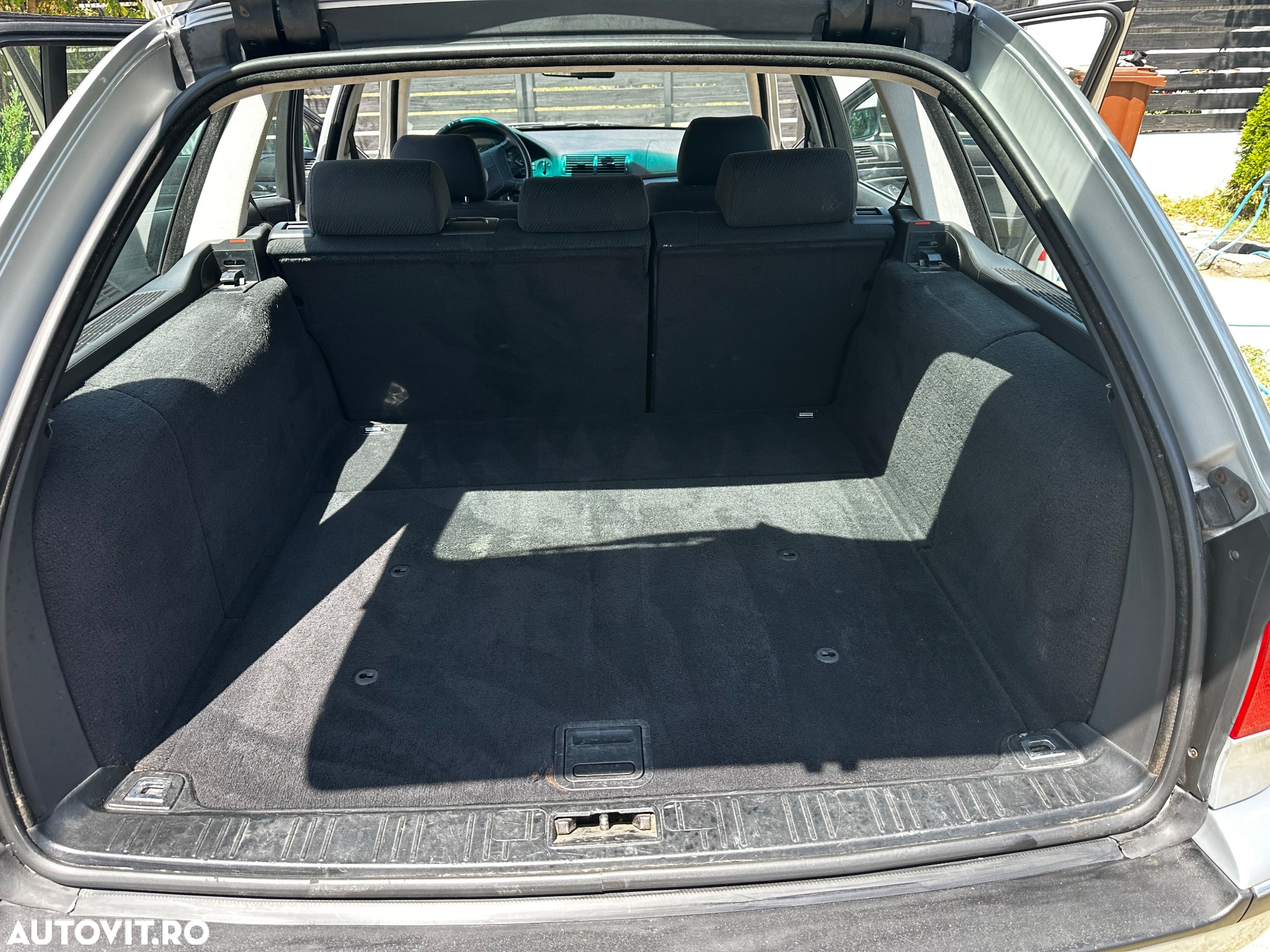 BMW Seria 5 523i Touring - 7