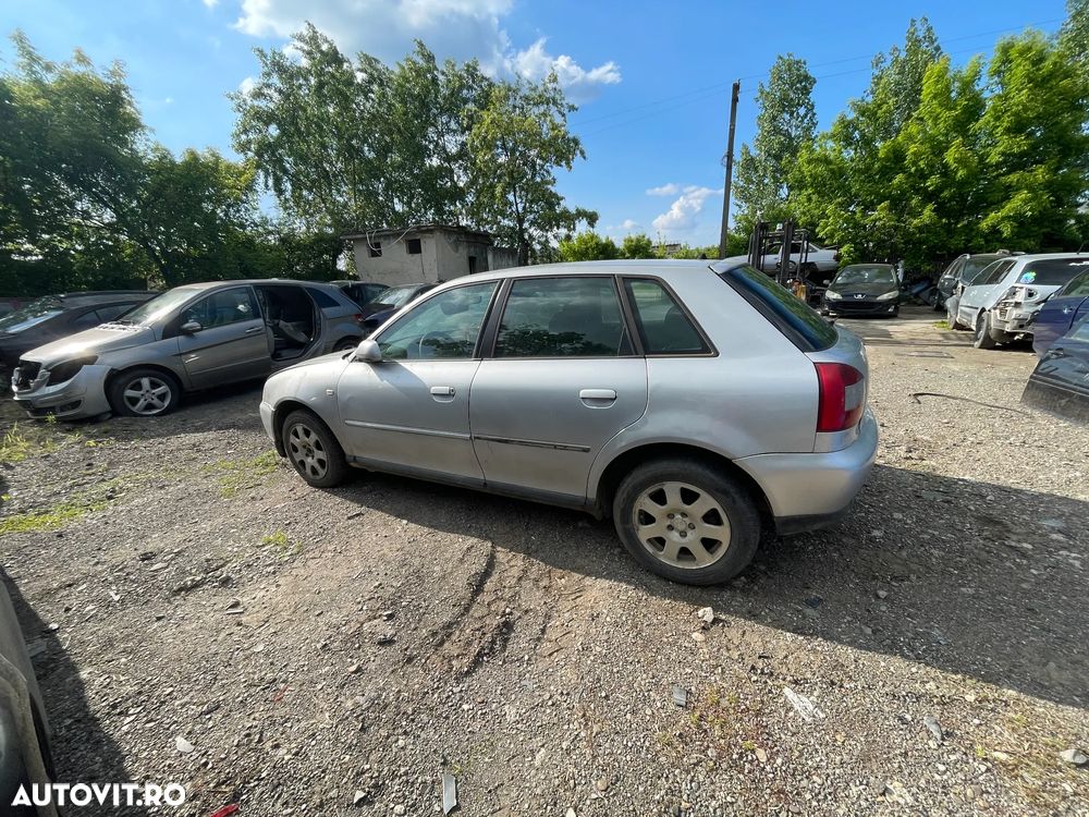 Dezmembrez Audi A3 1.6 benzina BFQ 75kW 102CP Gri an 2003 - 3