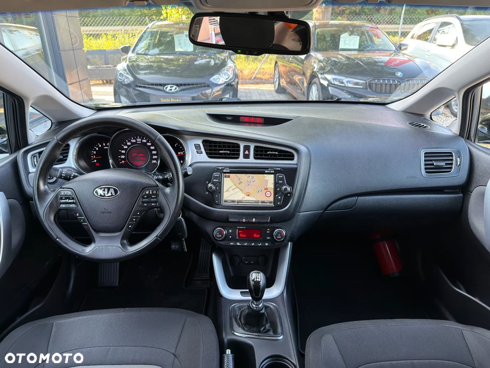 Kia Ceed 1.6 CRDi L - 8