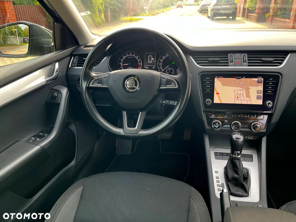 Skoda Octavia 2.0 TDI SCR Ambition DSG - 16