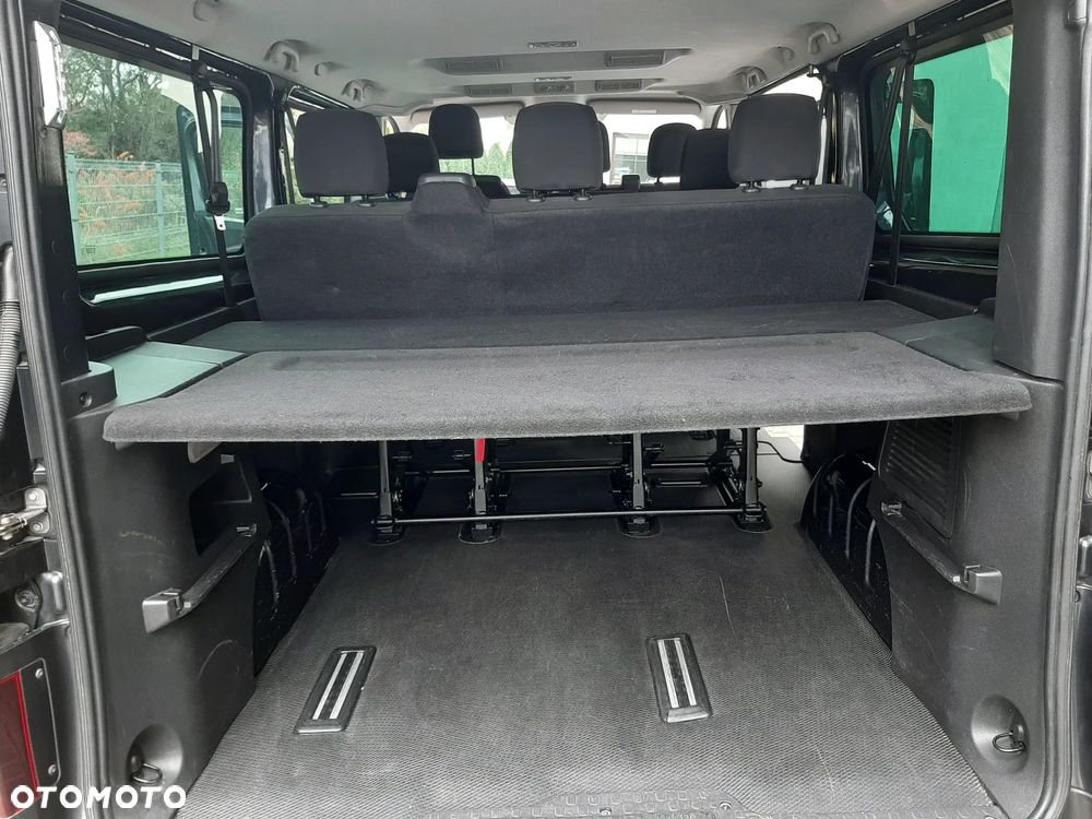 Renault Trafic SpaceClass 2.0 dCi - 20